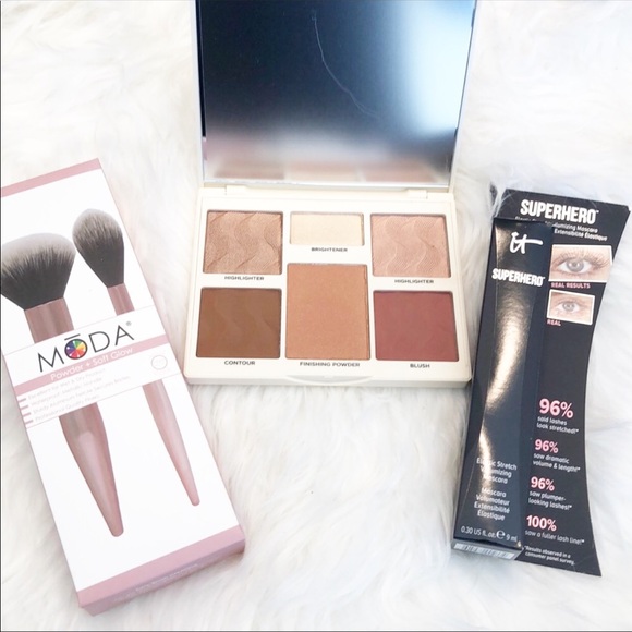 it cosmetics Other - Cover fx moda superhero bundle NEW